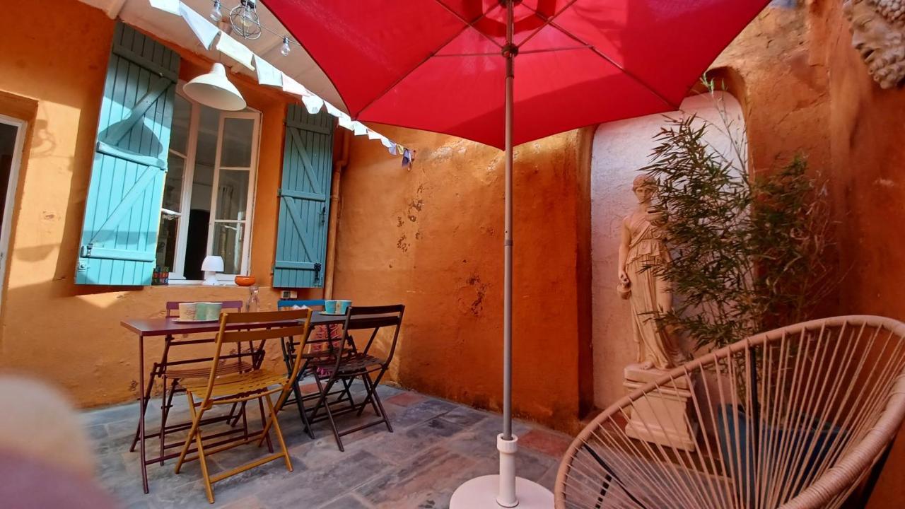 Maison De Charme Avec Cour, Proche Rue Des Teinturiers Avignon